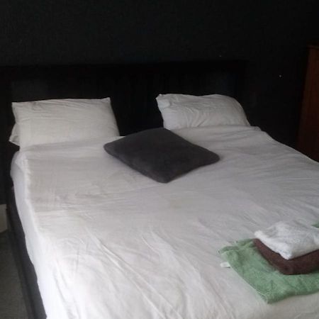 The New Macleods Guest House Μπλάκπουλ Εξωτερικό φωτογραφία